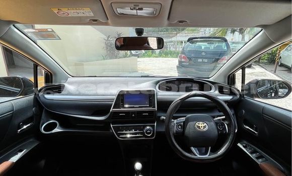 Buy Used Toyota Sienta Black Car in Bandar Seri Begawan in Brunei-Muara Buy Used Toyota Sienta Black Car in Bandar Seri Begawan in Brunei-Muara