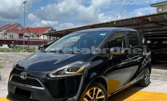 Buy Used Toyota Sienta Black Car in Bandar Seri Begawan in Brunei-Muara Buy Used Toyota Sienta Black Car in Bandar Seri Begawan in Brunei-Muara