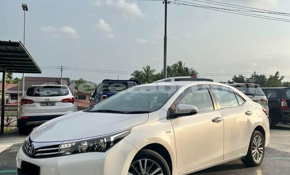 Buy Used Toyota Altis White Car in Bandar Seri Begawan in Brunei-Muara Buy Used Toyota Altis White Car in Bandar Seri Begawan in Brunei-Muara