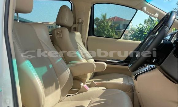 Buy Used Toyota Alphard White Car in Bandar Seri Begawan in Brunei-Muara Buy Used Toyota Alphard White Car in Bandar Seri Begawan in Brunei-Muara