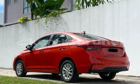 Buy Used Hyundai Verna Red Car in Bandar Seri Begawan in Brunei-Muara Buy Used Hyundai Verna Red Car in Bandar Seri Begawan in Brunei-Muara