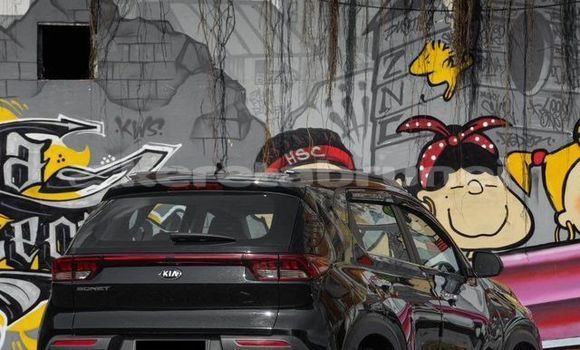 Buy Used Kia Sorento Black Car in Bandar Seri Begawan in Brunei-Muara Buy Used Kia Sorento Black Car in Bandar Seri Begawan in Brunei-Muara