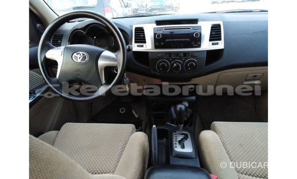 Buy Import Toyota Fortuner White Car in Import - Dubai in Belait Buy Import Toyota Fortuner White Car in Import - Dubai in Belait