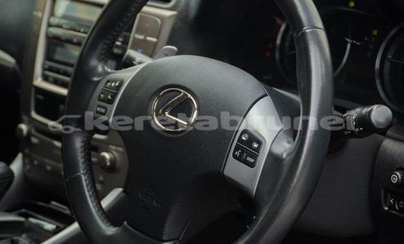 Buy Used Lexus IS 300 Other Car in Bandar Seri Begawan in Brunei-Muara Buy Used Lexus IS 300 Other Car in Bandar Seri Begawan in Brunei-Muara