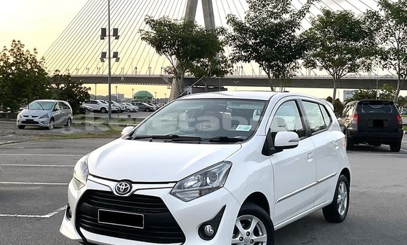 Buy Used Toyota Vigo White Car in Bandar Seri Begawan in Brunei-Muara Buy Used Toyota Vigo White Car in Bandar Seri Begawan in Brunei-Muara