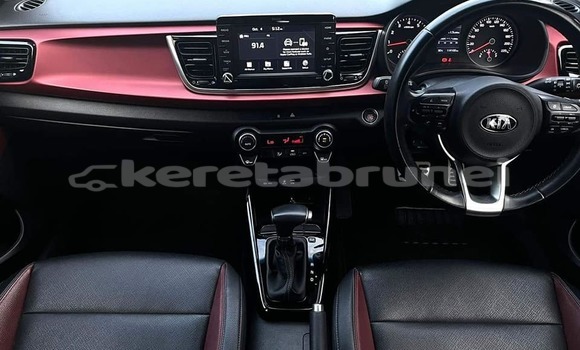 Buy Used Kia Rio White Car in Bandar Seri Begawan in Brunei-Muara Buy Used Kia Rio White Car in Bandar Seri Begawan in Brunei-Muara