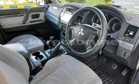 Buy Used Mitsubishi Pajero Other Car in Bandar Seri Begawan in Brunei-Muara Buy Used Mitsubishi Pajero Other Car in Bandar Seri Begawan in Brunei-Muara