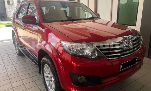 Buy Used Toyota Fortuner Red Car in Bandar Seri Begawan in Brunei-Muara Buy Used Toyota Fortuner Red Car in Bandar Seri Begawan in Brunei-Muara