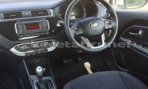 Buy Used Kia Rio White Car in Bandar Seri Begawan in Brunei-Muara Buy Used Kia Rio White Car in Bandar Seri Begawan in Brunei-Muara