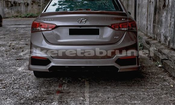 Buy Used Hyundai Verna Other Car in Bandar Seri Begawan in Brunei-Muara Buy Used Hyundai Verna Other Car in Bandar Seri Begawan in Brunei-Muara