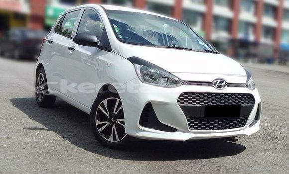 Buy Used Hyundai i10 White Car in Bandar Seri Begawan in Brunei-Muara