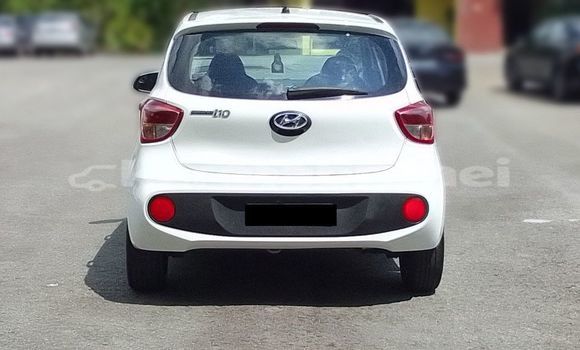 Buy Used Hyundai i10 White Car in Bandar Seri Begawan in Brunei-Muara Buy Used Hyundai i10 White Car in Bandar Seri Begawan in Brunei-Muara