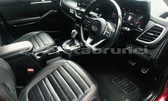 Buy Used Kia Sephia Other Car in Bandar Seri Begawan in Brunei-Muara Buy Used Kia Sephia Other Car in Bandar Seri Begawan in Brunei-Muara