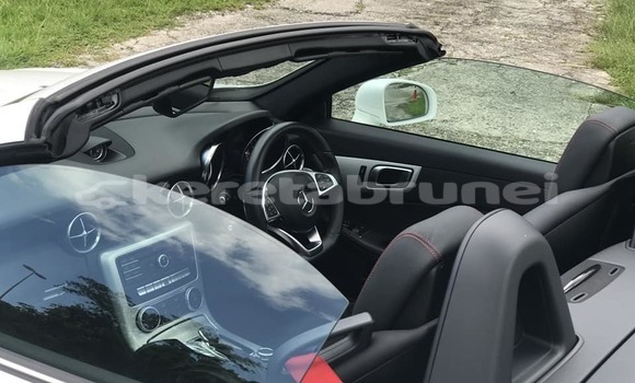 Buy Used Mercedes-Benz CLA-klasse White Car in Bandar Seri Begawan in Brunei-Muara