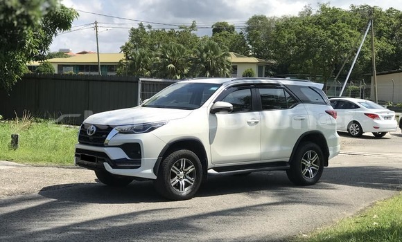 Buy Used Toyota Fortuner White Car in Bandar Seri Begawan in Brunei-Muara Buy Used Toyota Fortuner White Car in Bandar Seri Begawan in Brunei-Muara