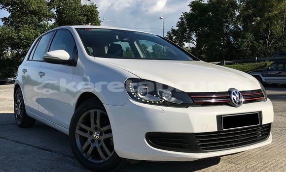Buy Used Volkswagen Golf White Car in Bandar Seri Begawan in Brunei-Muara Buy Used Volkswagen Golf White Car in Bandar Seri Begawan in Brunei-Muara