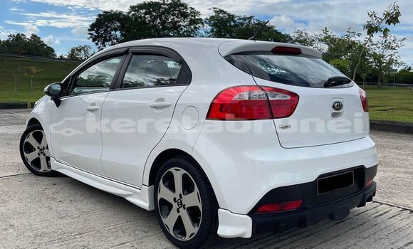 Buy Used Kia Rio White Car in Bandar Seri Begawan in Brunei-Muara Buy Used Kia Rio White Car in Bandar Seri Begawan in Brunei-Muara