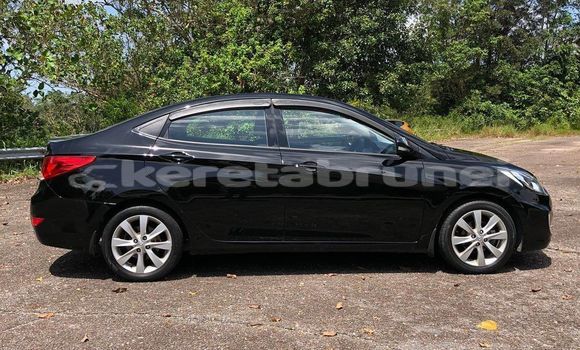 Buy Used Hyundai Accent Black Car in Bandar Seri Begawan in Brunei-Muara Buy Used Hyundai Accent Black Car in Bandar Seri Begawan in Brunei-Muara