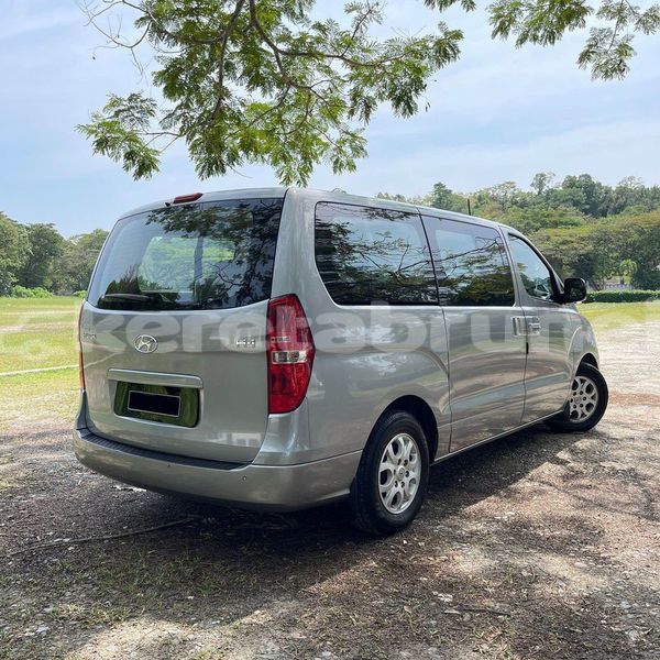 Big with watermark hyundai h1 brunei muara bandar seri begawan 5262