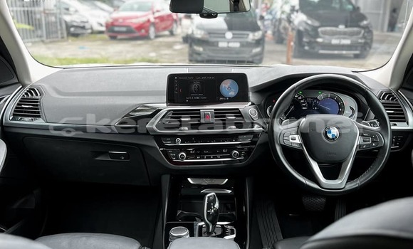 Buy Used BMW X3 White Car in Bandar Seri Begawan in Brunei-Muara Buy Used BMW X3 White Car in Bandar Seri Begawan in Brunei-Muara