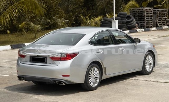 Buy Used Lexus ES Other Car in Bandar Seri Begawan in Brunei-Muara Buy Used Lexus ES Other Car in Bandar Seri Begawan in Brunei-Muara