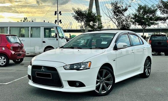 Buy Used Mitsubishi Galant White Car in Bandar Seri Begawan in Brunei-Muara Buy Used Mitsubishi Galant White Car in Bandar Seri Begawan in Brunei-Muara