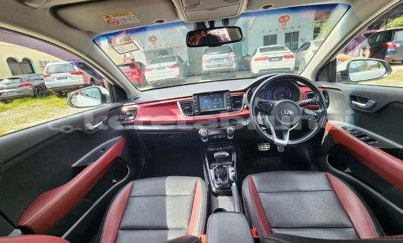 Buy Used Kia Cerato White Car in Bandar Seri Begawan in Brunei-Muara Buy Used Kia Cerato White Car in Bandar Seri Begawan in Brunei-Muara