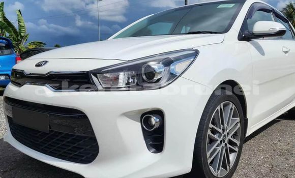 Buy Used Kia Cerato White Car in Bandar Seri Begawan in Brunei-Muara Buy Used Kia Cerato White Car in Bandar Seri Begawan in Brunei-Muara