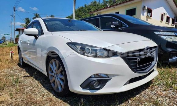 Buy Used Mazda 3 White Car in Seria in Belait Buy Used Mazda 3 White Car in Seria in Belait