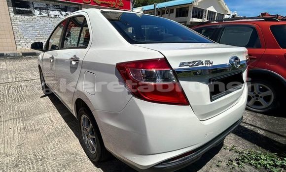 Buy Used Perodua Alza White Car in Bandar Seri Begawan in Brunei-Muara Buy Used Perodua Alza White Car in Bandar Seri Begawan in Brunei-Muara