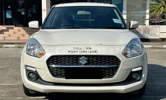 Buy Used Suzuki Swift White Car in Bandar Seri Begawan in Brunei-Muara