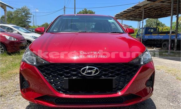 Buy Used Hyundai Verna Red Car in Bandar Seri Begawan in Brunei-Muara Buy Used Hyundai Verna Red Car in Bandar Seri Begawan in Brunei-Muara