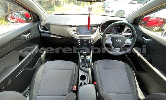 Buy Used Hyundai Verna Red Car in Bandar Seri Begawan in Brunei-Muara Buy Used Hyundai Verna Red Car in Bandar Seri Begawan in Brunei-Muara
