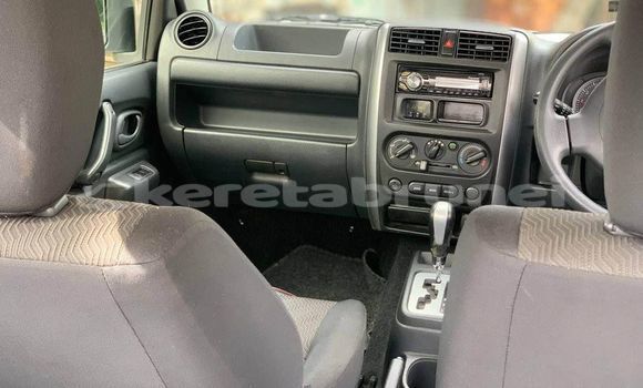 Buy Used Suzuki Jimny White Car in Bandar Seri Begawan in Brunei-Muara Buy Used Suzuki Jimny White Car in Bandar Seri Begawan in Brunei-Muara