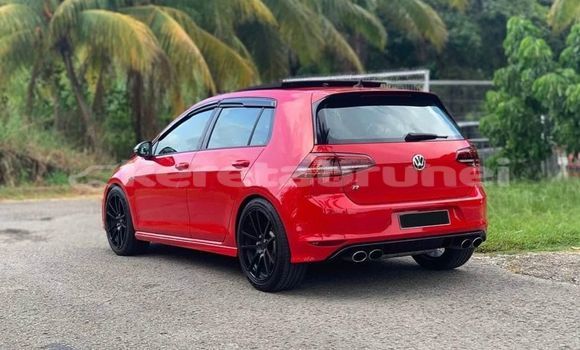 Buy Used Volkswagen Golf Red Car in Bandar Seri Begawan in Brunei-Muara Buy Used Volkswagen Golf Red Car in Bandar Seri Begawan in Brunei-Muara
