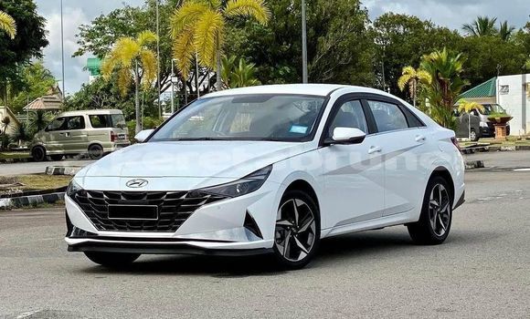 Buy Used Hyundai Elantra Other Car in Bandar Seri Begawan in Brunei-Muara