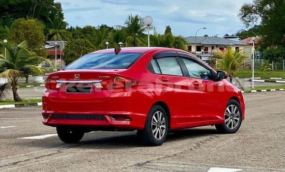 Buy Used Honda City Red Car in Bandar Seri Begawan in Brunei-Muara Buy Used Honda City Red Car in Bandar Seri Begawan in Brunei-Muara