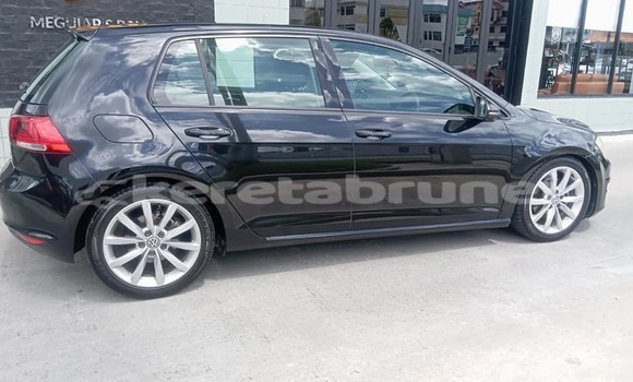 Buy Used Volkswagen Golf Black Car in Bandar Seri Begawan in Brunei-Muara Buy Used Volkswagen Golf Black Car in Bandar Seri Begawan in Brunei-Muara