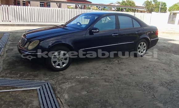 Buy Used Mercedes-Benz E–Class Black Car in Bandar Seri Begawan in Brunei-Muara Buy Used Mercedes-Benz E–Class Black Car in Bandar Seri Begawan in Brunei-Muara