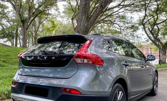 Buy Used Volvo 140 Series Black Car in Bandar Seri Begawan in Brunei-Muara Buy Used Volvo 140 Series Black Car in Bandar Seri Begawan in Brunei-Muara