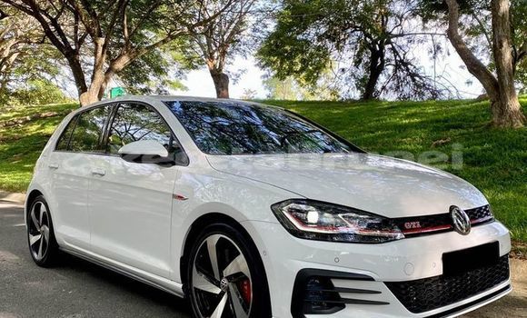Buy Used Volkswagen Golf White Car in Bandar Seri Begawan in Brunei-Muara Buy Used Volkswagen Golf White Car in Bandar Seri Begawan in Brunei-Muara