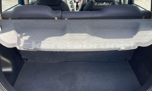 Buy Used Toyota Yaris Blue Car in Bandar Seri Begawan in Brunei-Muara Buy Used Toyota Yaris Blue Car in Bandar Seri Begawan in Brunei-Muara