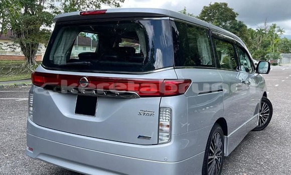 Buy Used Toyota Hiace White Car in Bandar Seri Begawan in Brunei-Muara Buy Used Toyota Hiace White Car in Bandar Seri Begawan in Brunei-Muara