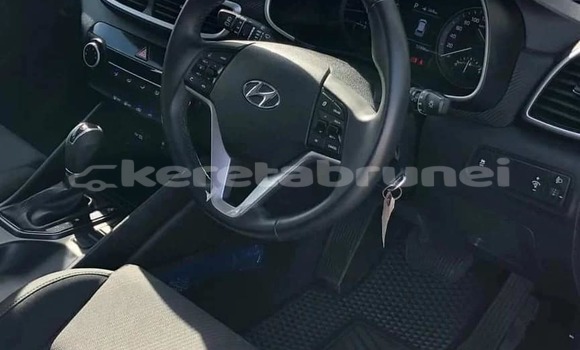 Buy Used Hyundai Tucson White Car in Bandar Seri Begawan in Brunei-Muara Buy Used Hyundai Tucson White Car in Bandar Seri Begawan in Brunei-Muara