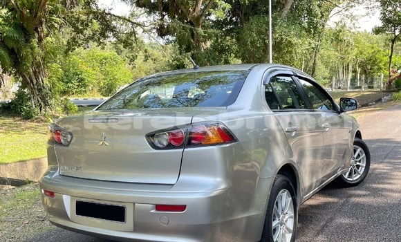 Buy Used Mitsubishi Lancer Other Car in Bandar Seri Begawan in Brunei-Muara Buy Used Mitsubishi Lancer Other Car in Bandar Seri Begawan in Brunei-Muara