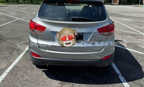 Buy Used Hyundai Tucson Other Car in Bandar Seri Begawan in Brunei-Muara Buy Used Hyundai Tucson Other Car in Bandar Seri Begawan in Brunei-Muara