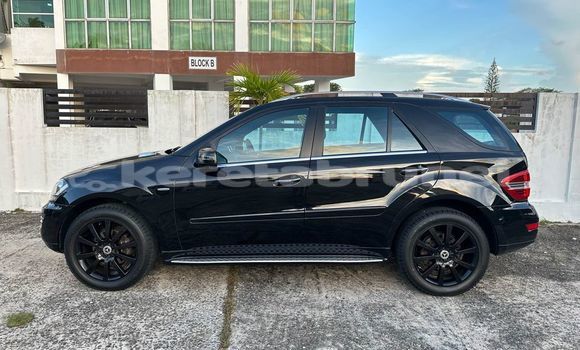 Buy Used Mercedes Viano Other Car in Bandar Seri Begawan in Brunei-Muara Buy Used Mercedes Viano Other Car in Bandar Seri Begawan in Brunei-Muara