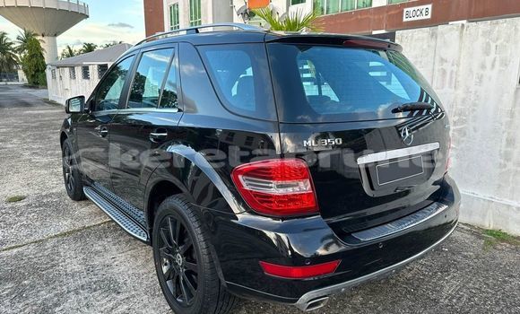 Buy Used Mercedes Viano Other Car in Bandar Seri Begawan in Brunei-Muara Buy Used Mercedes Viano Other Car in Bandar Seri Begawan in Brunei-Muara