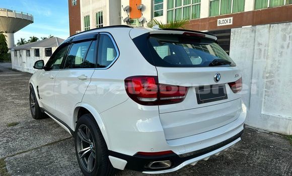 Buy Used BMW X5 White Car in Bandar Seri Begawan in Brunei-Muara Buy Used BMW X5 White Car in Bandar Seri Begawan in Brunei-Muara