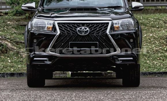 Buy Used Toyota Hilux Black Car in Bandar Seri Begawan in Brunei-Muara Buy Used Toyota Hilux Black Car in Bandar Seri Begawan in Brunei-Muara